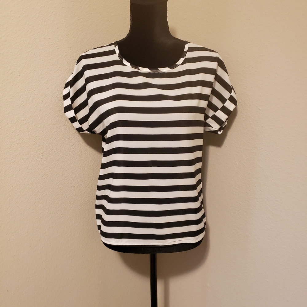 FINAL PRICE! Liva Girl Stripe Blouse Sz S Like New